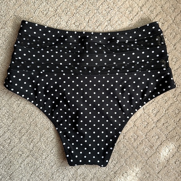 Shade & Shore Polka Dot High Waisted Bikini Bottoms Size medium - Picture 3 of 6